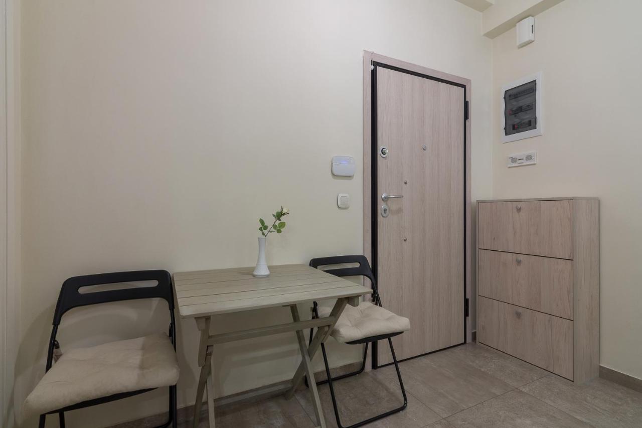 Beautiful And Spacious Apartment In Pagrati Athen Eksteriør bilde